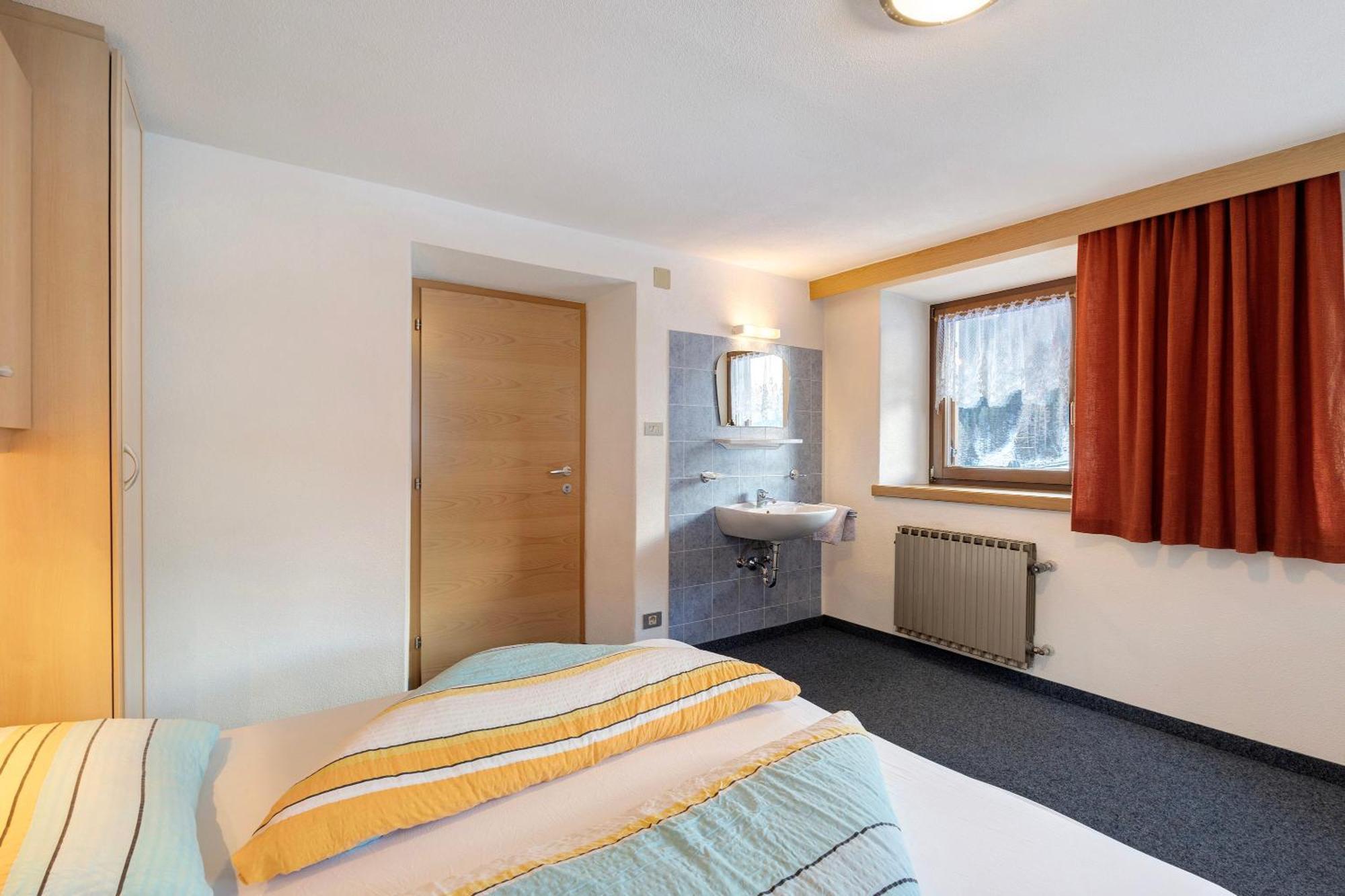 Pension Waldheim Apartments San Giacomo  Buitenkant foto