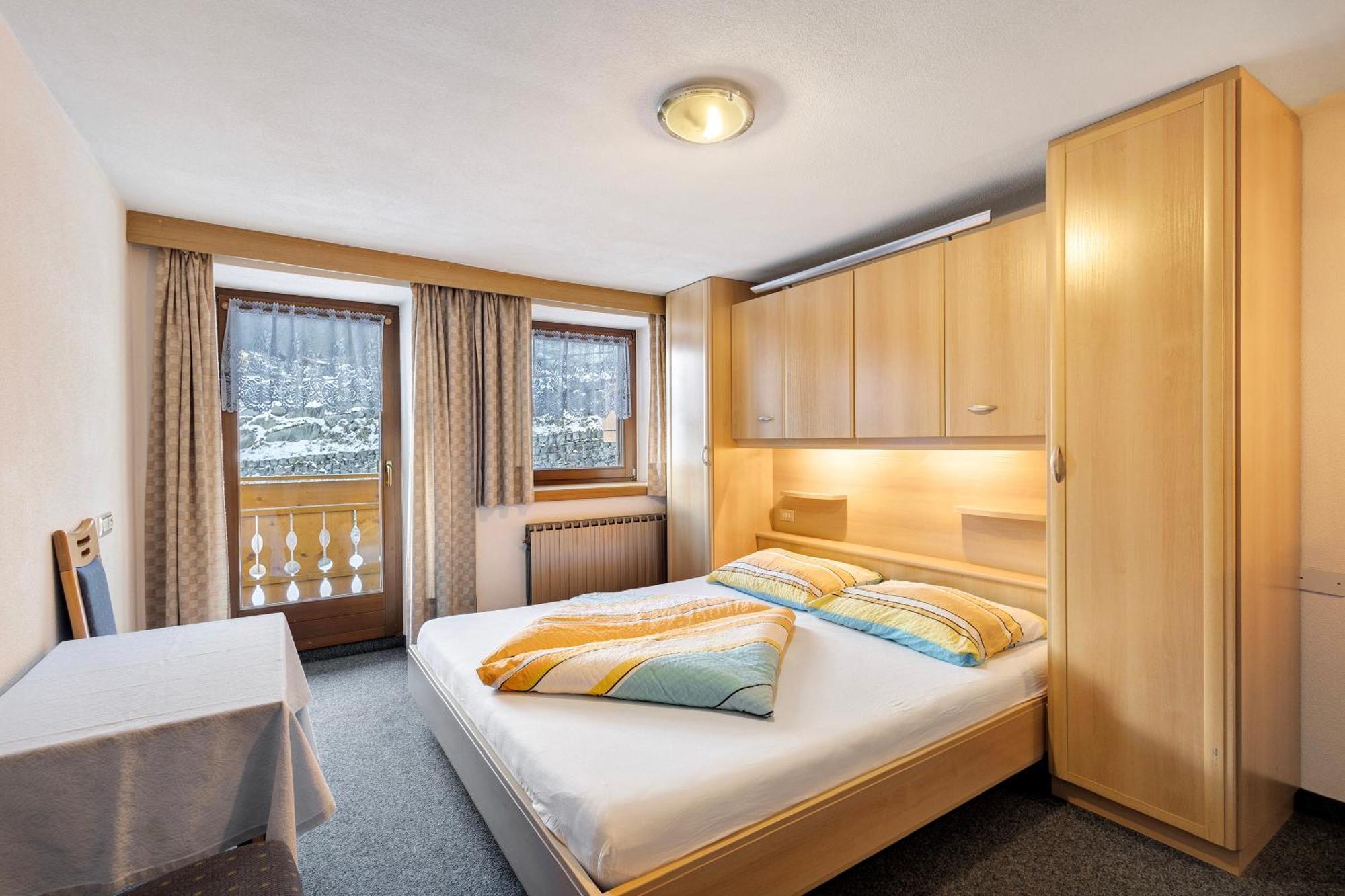 Pension Waldheim Apartments San Giacomo  Buitenkant foto