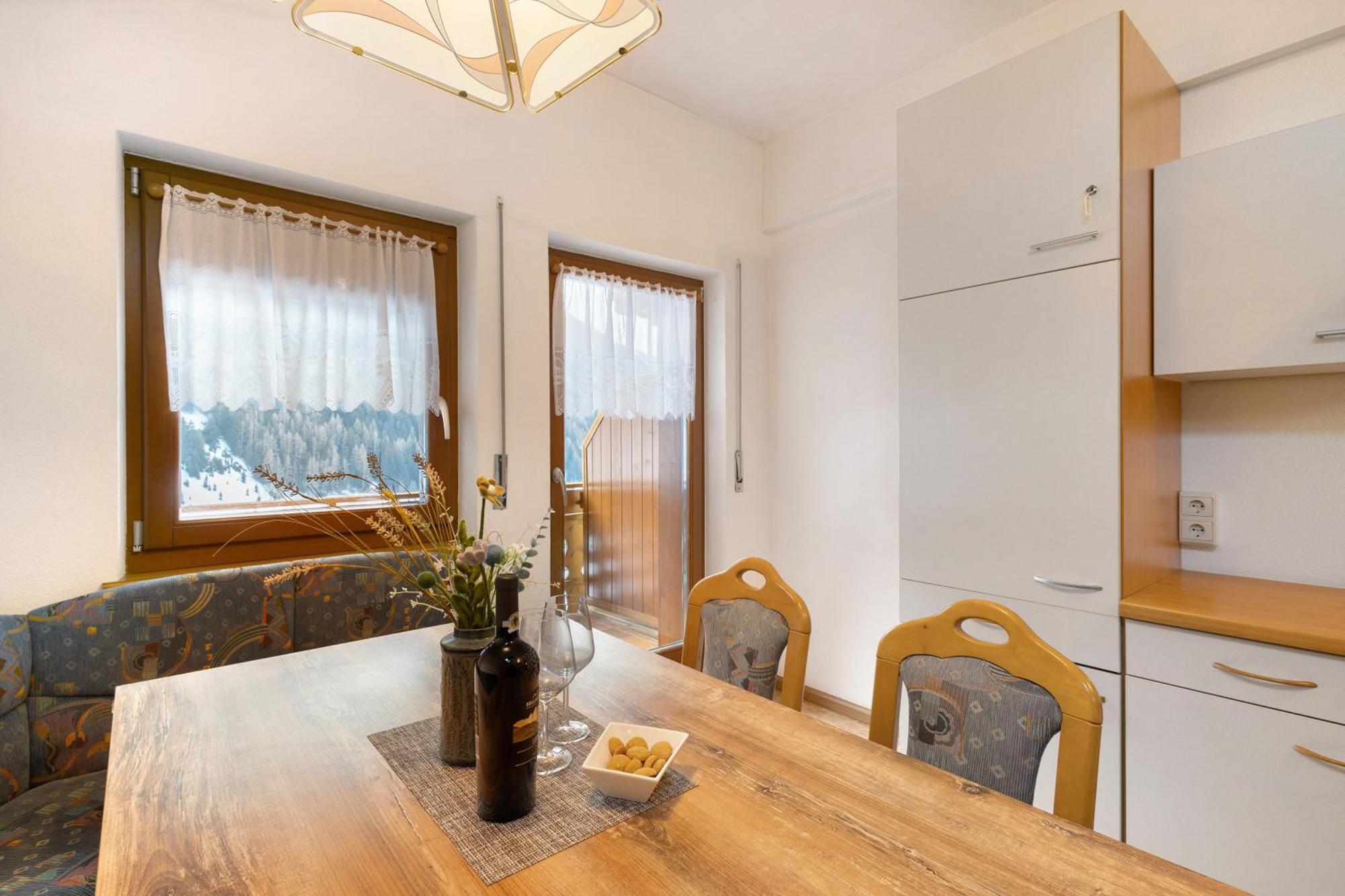 Pension Waldheim Apartments San Giacomo  Buitenkant foto